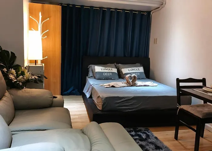Chosen Staycation شقة *